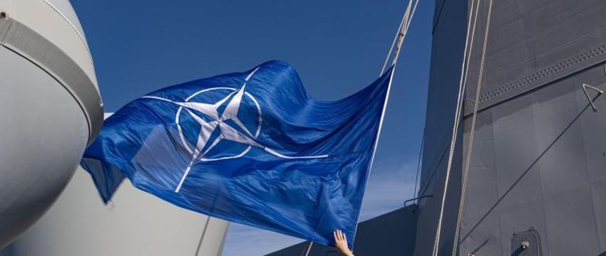 Глава Пентагона обвиняет в украинском конфликте, не расширение НАТО