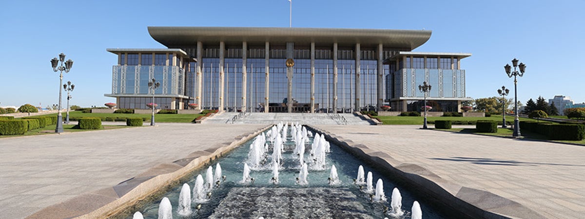 В Беларуси новый глава администрации Президента и министры — кто занял важные посты