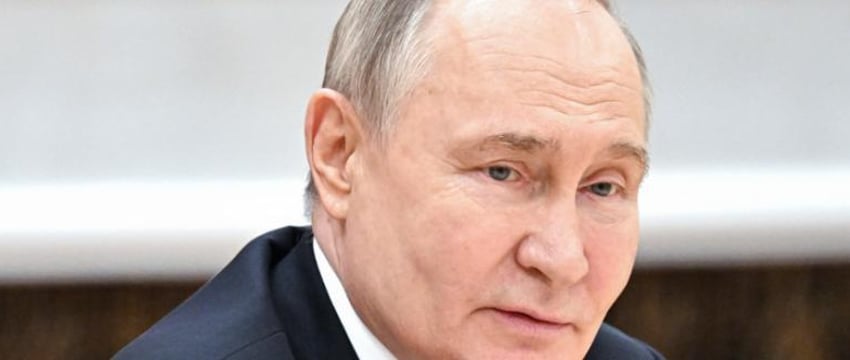 Путин сожалеет, что Лукашенко не командует украинскими военными