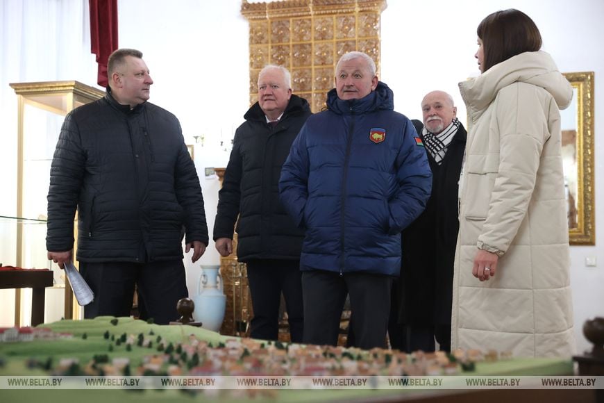 Завершены внешние реставрационные работы Восточного корпуса Ружанского дворца в Пружанском районе