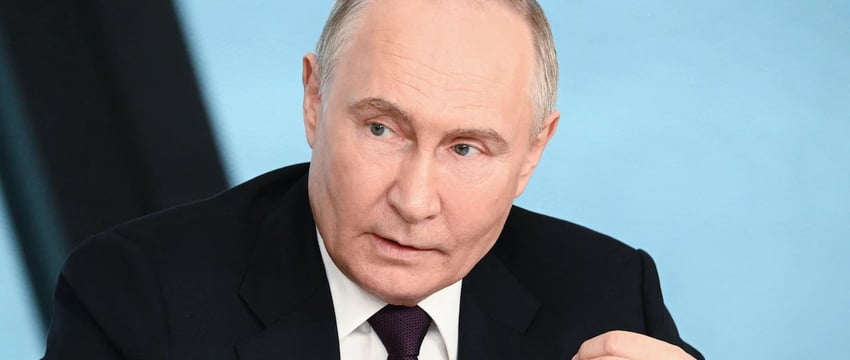 Путин призывает Россию укреплять связи с правительством Талибан