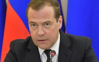 Медведев призвал наносить вред гражданам США в ответ на санкции