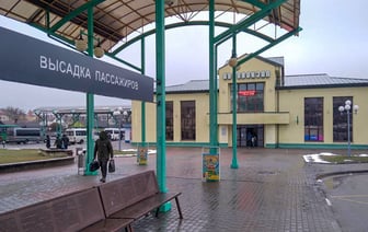 На автовокзале в Гродно увеличился спрос на автобусы до Щучина — все из-за публикации новости про зазывал