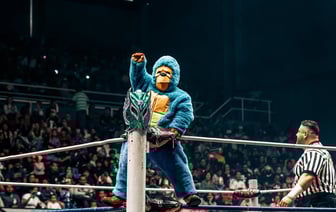 Нефтебазу в Энгельсе тушат уже вторые сутки