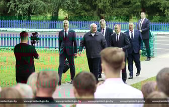 Беларусам в очередной раз дали понять, что смена руководства случится, когда кто-то окончательно наестся