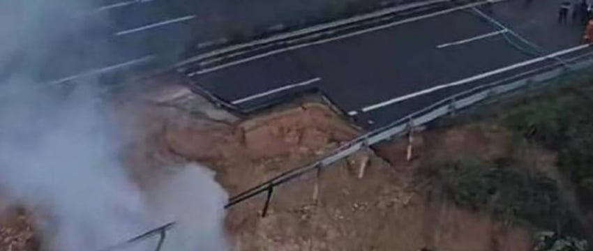 Катастрофа на шоссе в Китае: 19 человек погибли