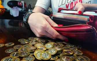 В ЕАБР назвали две главные причины ускорения роста зарплат белорусов