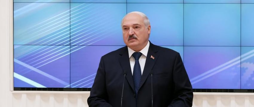 Лукашенко разрешил отдавать колхозы толковым частникам