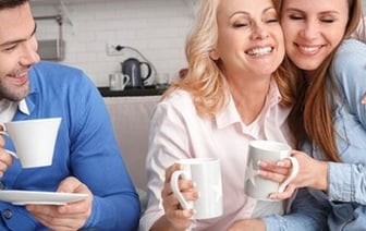 Мама очень хочет женить сына, но ей не нравится его выбор. Как быть?