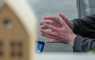 «За три года проиграл квартиру, сейчас должен 24 000 рублей». Эти белорусы потеряли деньги в онлайн-лотереях