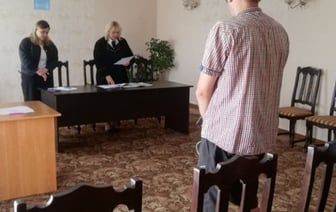 Мужчина поставил семью в тяжелое материальное положение. Его ограничили в дееспособности