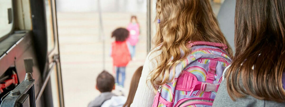 «Минсктранс» дал школьникам инструкцию, как самостоятельно активировать бесплатные проездные карты — Полезно