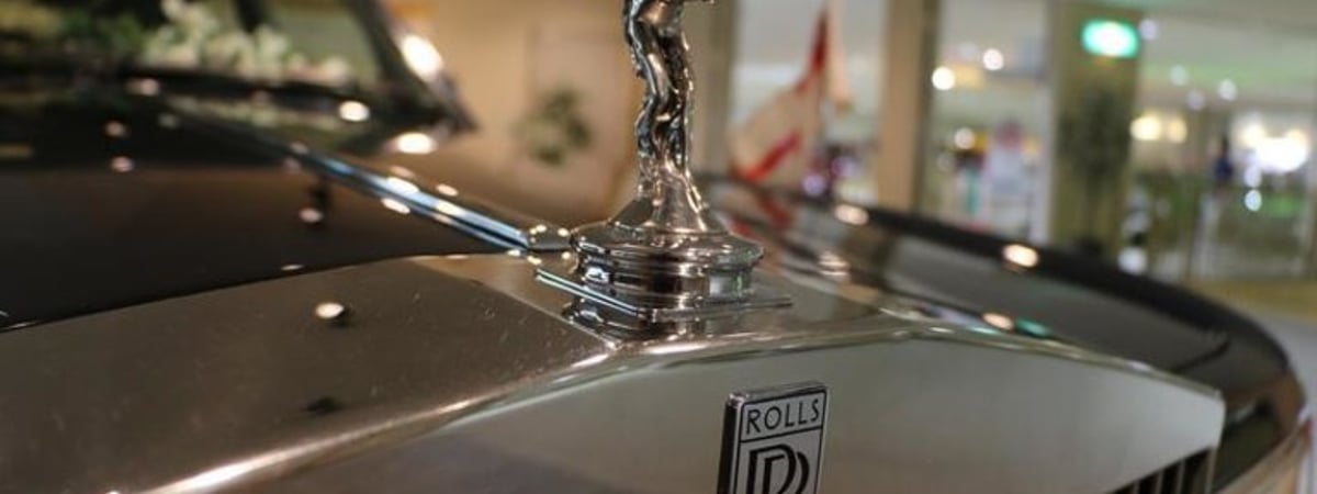 Фирмы, у которых есть шикарные авто, напряглись: МНС составило список моделей, за которые налог надо платить в десять раз больше