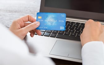 Один из белорусских банков удвоил лимит по кредиту для двух категорий белорусов. Сколько готов одолжить?