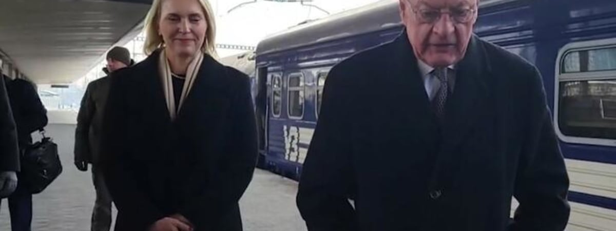 «Мы будем слушать». Посланник Трампа по Украине прибыл с визитом в Киев и прямо на платформе сделал первое заявление