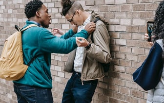 Литва признала беларуса угрозой нацбезопасности из‑за работы в МЧС в 2018 году, он оспаривает это решение