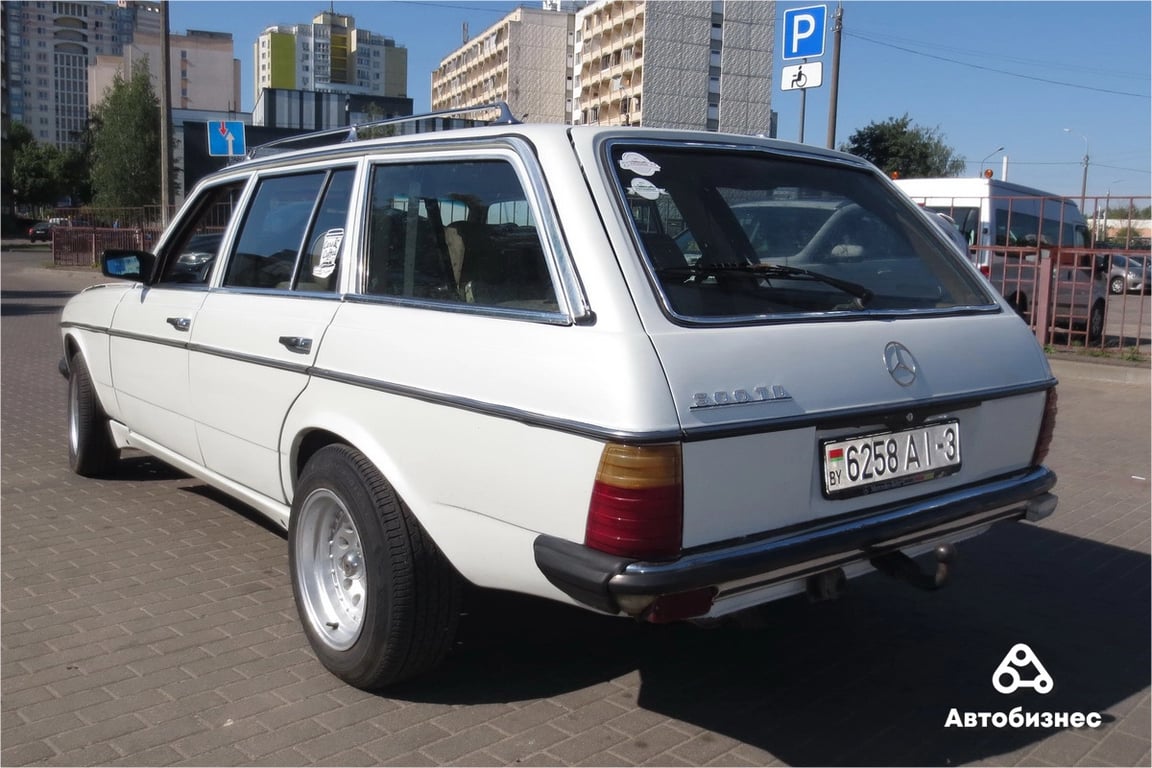 Mercedes-Benz W123
