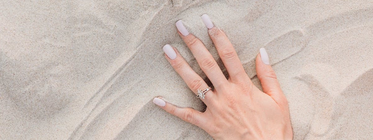 Российского активиста, задержанного за аватарку с бчб‑флагом, оштрафовали