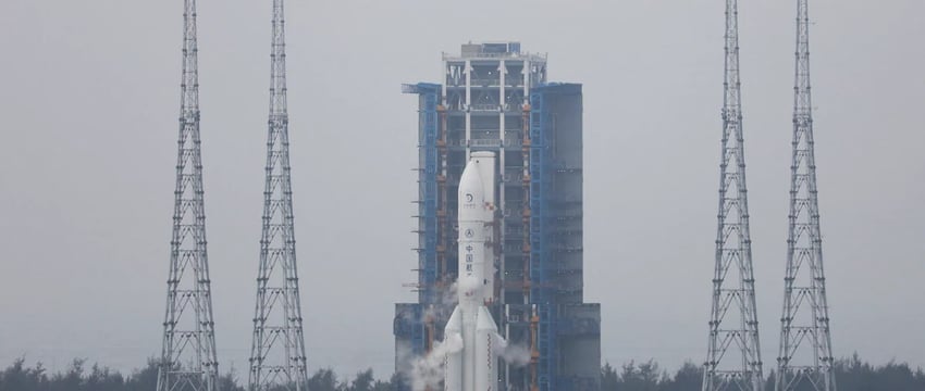 Китайский лунный зонд готовится вернуться с историческими образцами с обратной стороны Луны