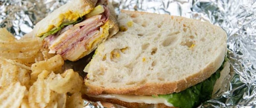 В Беларуси запретили несколько марок пищевой фольги