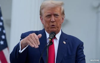 Физическая потасовка сотрудников штаба Дональда Трампа на официальном армейском кладбище: отчет