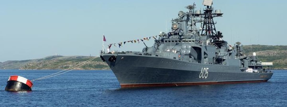 «Направился к нам со своими пушками». В Арктике российский военный корабль выстрелил по норвежскому рыболовному судну