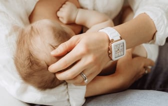 В России планируют ввести штрафы за запрет кормления грудью