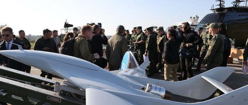 Лукашенко изучил белорусские беспилотники на полигоне в Брестской области
