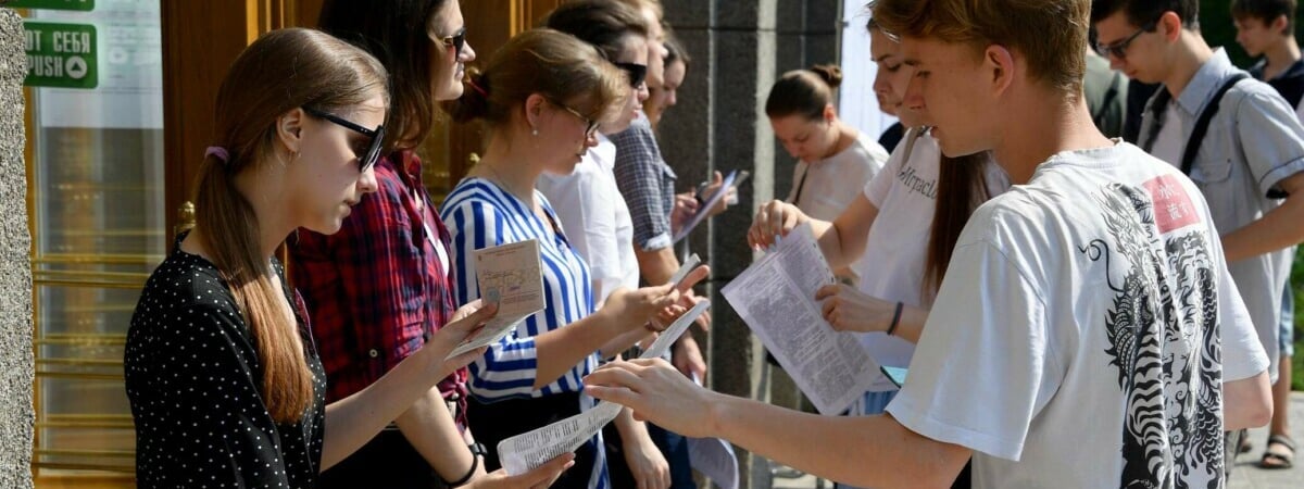 В Минобразования Беларуси рассказали, в каком случае между «льготниками» будет конкурс при поступлении в вузы