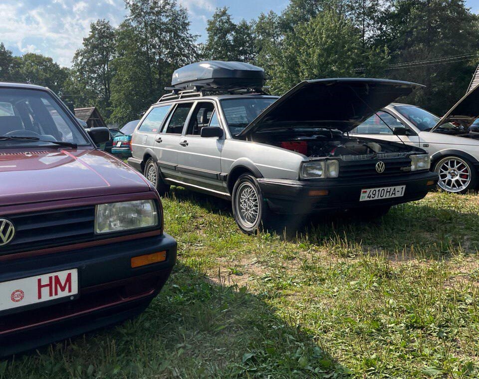 Житель Бреста показал 38-летний VW Passat B2 «в идеале»