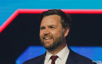 Джей Ди Вэнс, когда-то критиковавший Дональда Трампа, теперь избранный им вице-президентом: 5 фактов