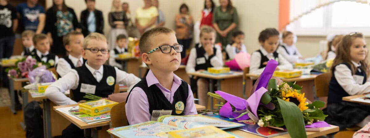 Минобразования Беларуси опубликовало график четвертей и каникул школьников на 2025/2026 учебный год — Официально