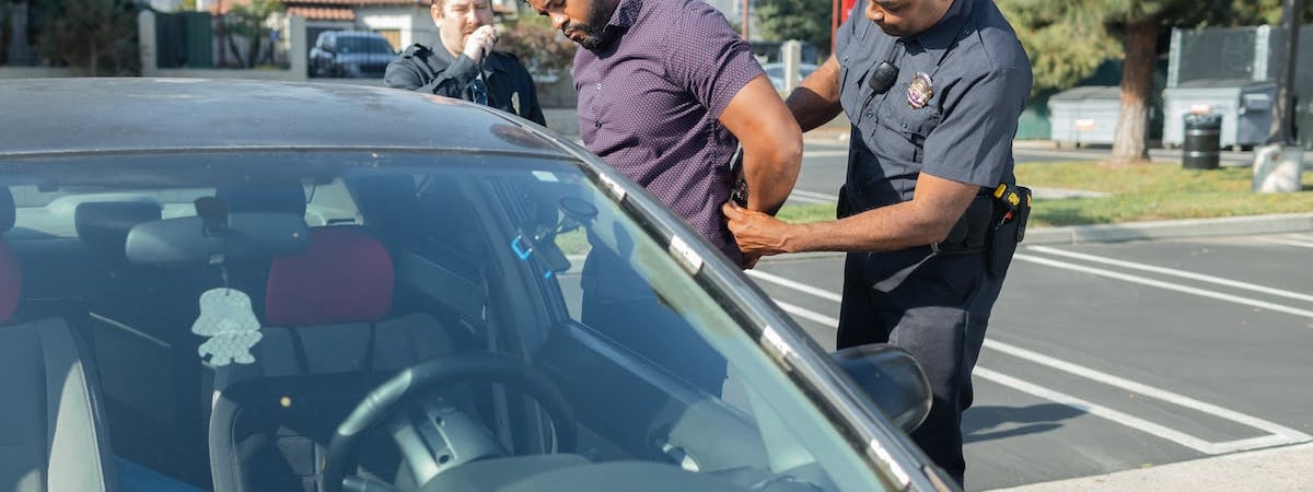 В Барановичах силовики задержали трех человек за участие в митинге 2020 года