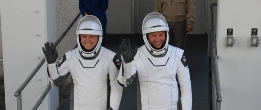 Crew Dragon стартовал к МКС на ракете-носителе Falcon 9