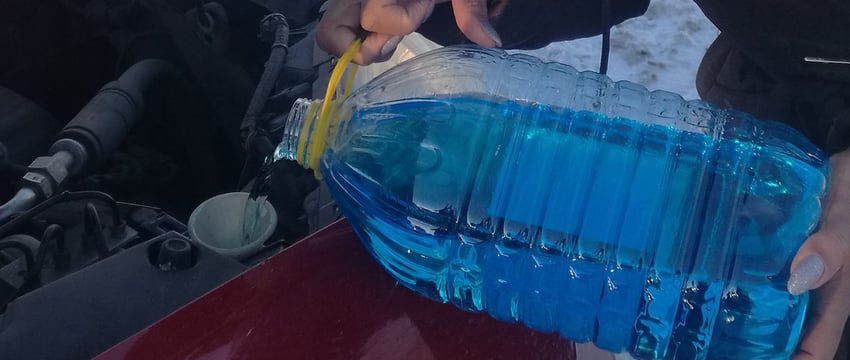 Российская «незамерзайка» замерзает уже при -7,5 °C — она запрещена к ввозу в Беларусь