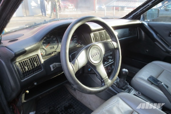 Audi 80