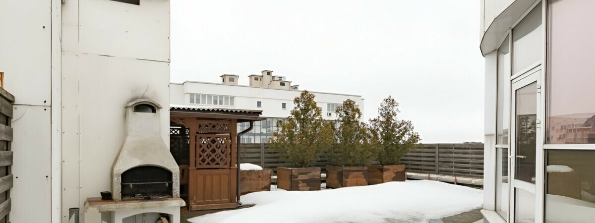 В Минске выставили на продажу «дом на крыше». Что предложили за $389 тысяч? — Фото
