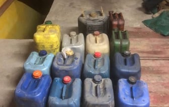 У водителя во дворе дома нашли 300 литров окрашенного дизельного топлива. Случай в Брестском районе