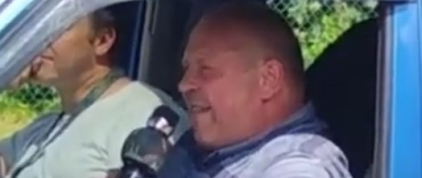 В очередях в ПП «Брест-Тересполь» люди уже поют караоке