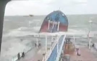 В Керченском проливе затонули два российских танкера с нефтепродуктами