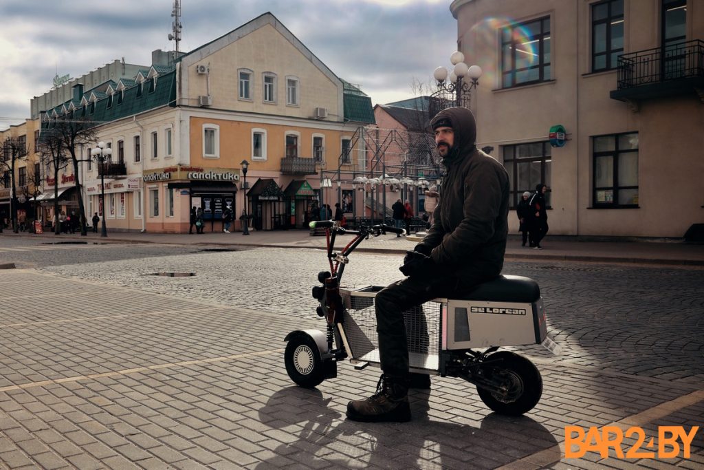 Необычную электротехнику создает житель Барановичей