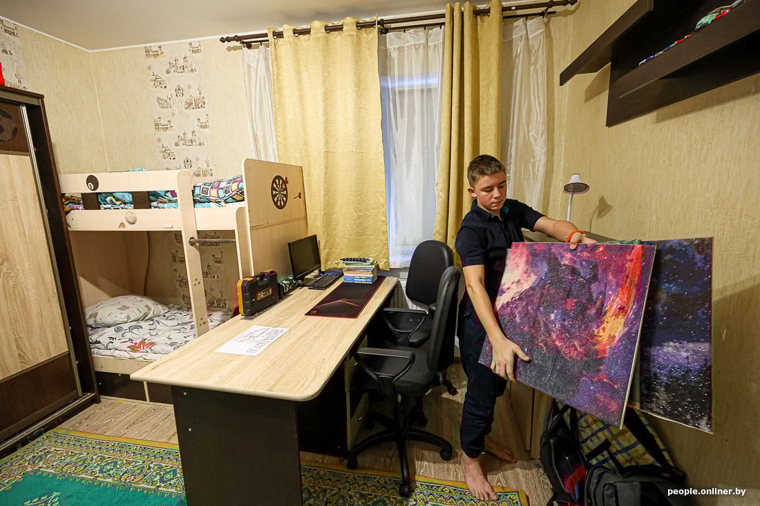 Как живет семья из Брестской области, в которой 15 детей