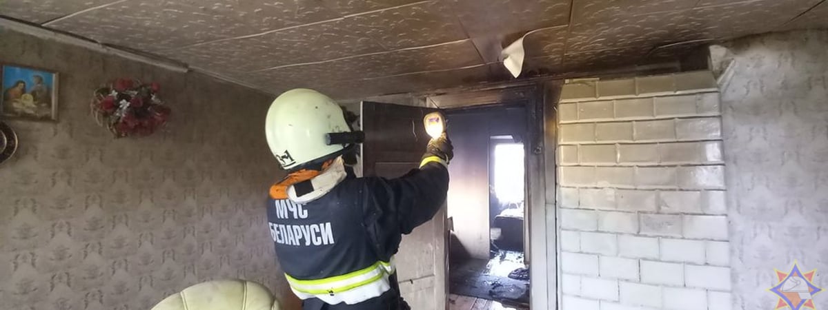 В Островце горел жилой дом — все из-за неисправной печи