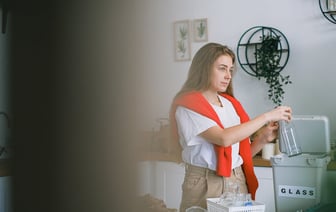 Как полить огород дистанционно? Это самодельное приспособление спасёт урожай от засухи во время отпуска — Полезно