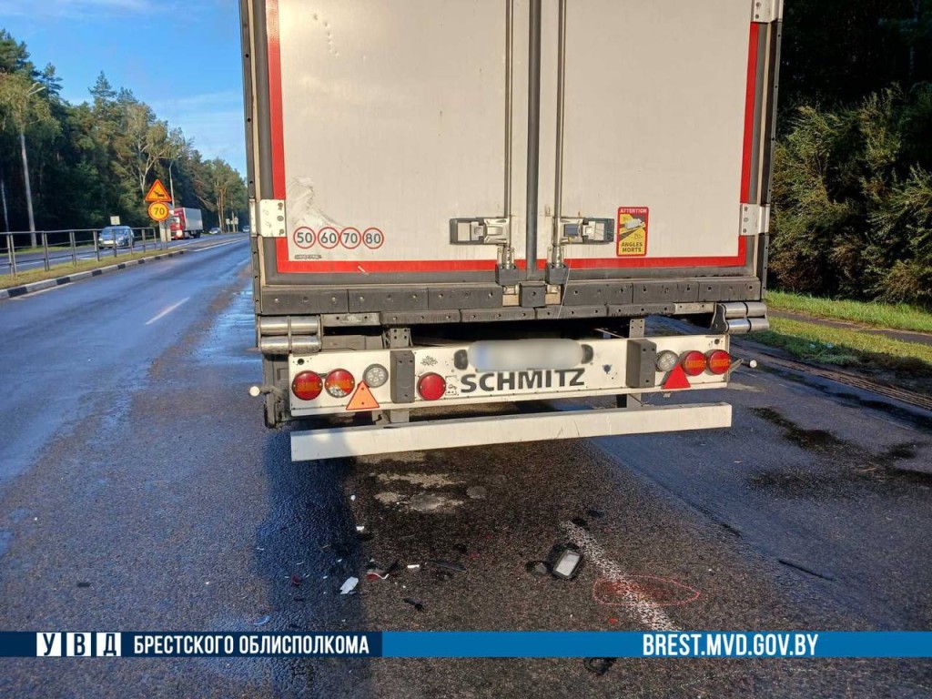 Мотоциклист врезался в фуру в Брестском районе