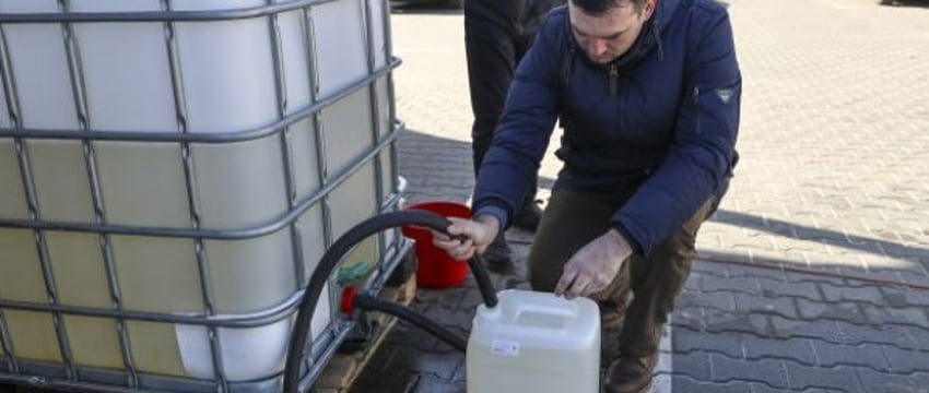 Южные лесхозы Брестской области начали продавать березовый сок населению