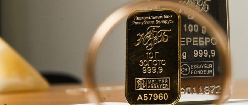 Белорус 12 лет хранит сбережения в золоте. Сколько он заработал?