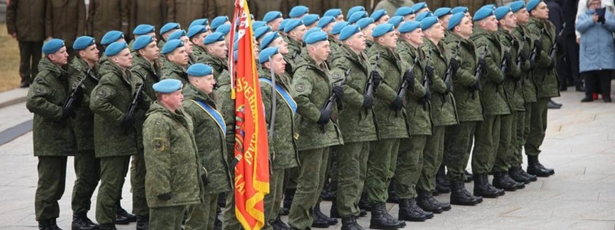 В день инаугурации Лукашенко военнослужащие и сотрудники ОМОН вопреки присяге поклялись ему в личной верности