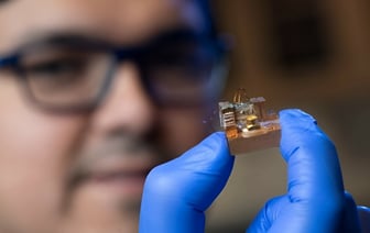 Учёные сделали прорыв в создании квантовых компьютеров из обычных материалов