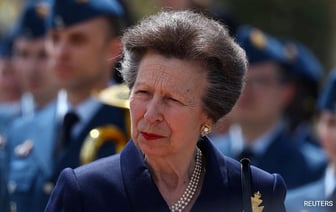 Сестра короля Карла III Анна возвращается к исполнению государственных обязанностей после госпитализации.